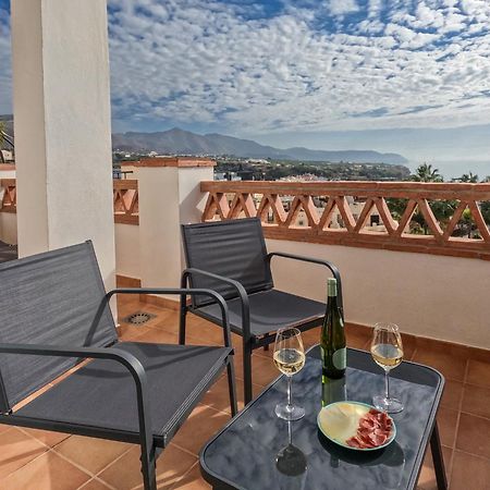 Apartamentos Chimenea Нерха Екстер'єр фото